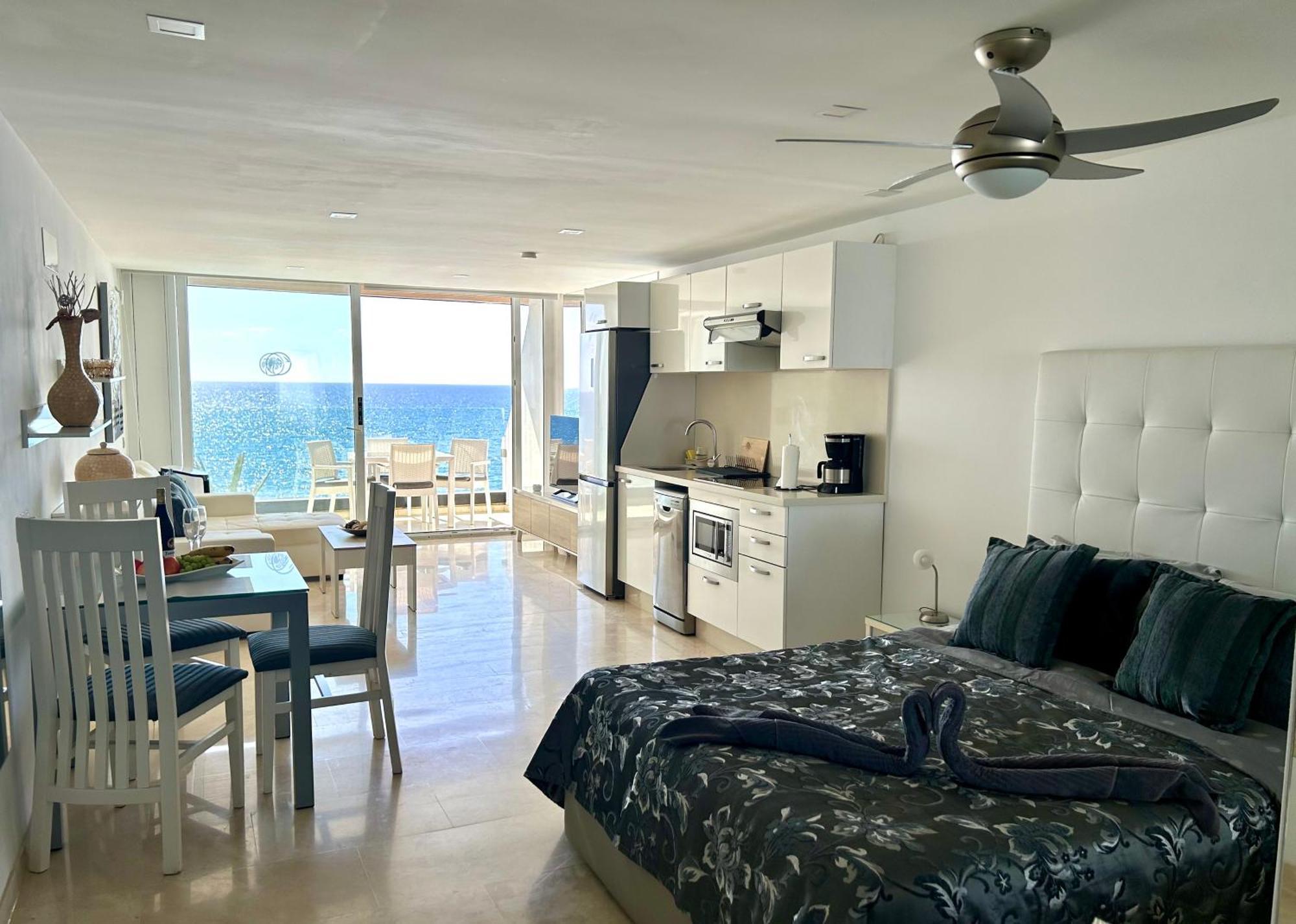 Sunset Ocean Oceanvrent Aparthotel Arguineguin Bagian luar foto